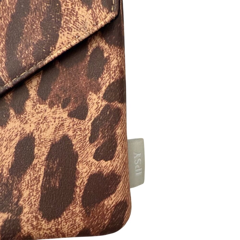 Ipsy Leopard Print Cosmetic Bag Snap Closure Synthetic Makeup Pouch Faux Jewel - Picture 4 of 7
